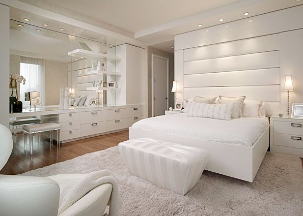 Белая спальня