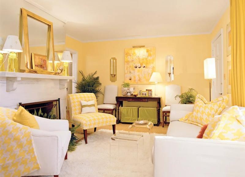 желтый цвет в интерьере гостиной фото